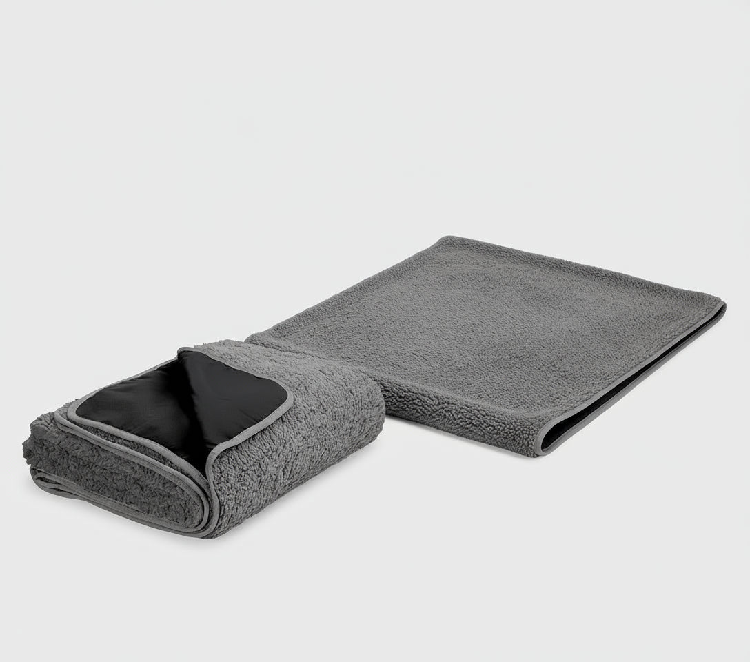 Large Waterproof Outdoor Blanket, Soft Warm Windproof Stadium Blanket with Sherpa Fleece and Foldable for Outdoor Sport, Baseball, Football, Beach, Concerts, Car